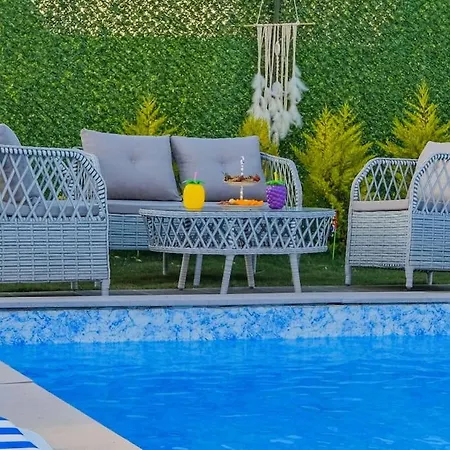 Private I 3 Villa *
